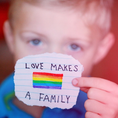 Love-makes-a-family